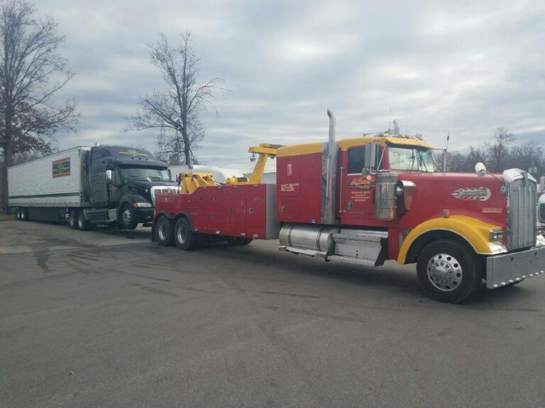 trucktow.jpg